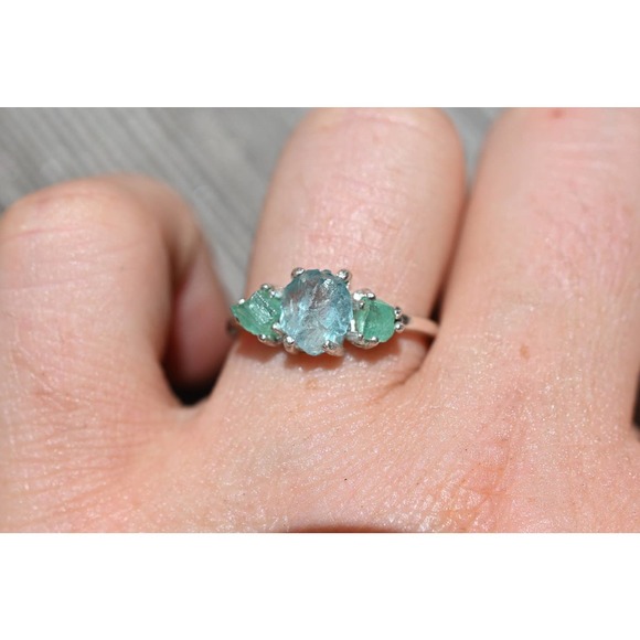 Aquamarine and Emerald engagement ring set size 3 4 5 6 7 8 9 10 11 12 13 - Picture 2 of 3